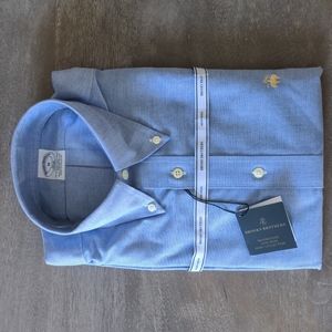 Brooks Brothers - Medium - Blue Button Down